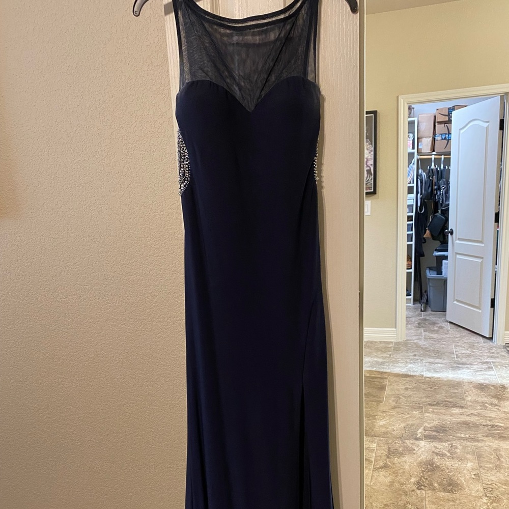 Navy blue. Size 7